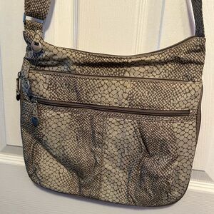 Travelon Snake Pattern Womens Crossbody Bag